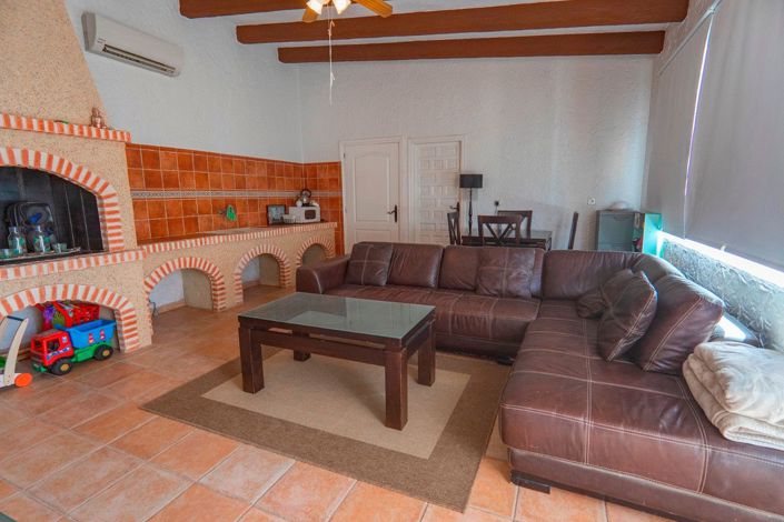 Image No.18-Villa de 6 chambres à vendre à Almoradí