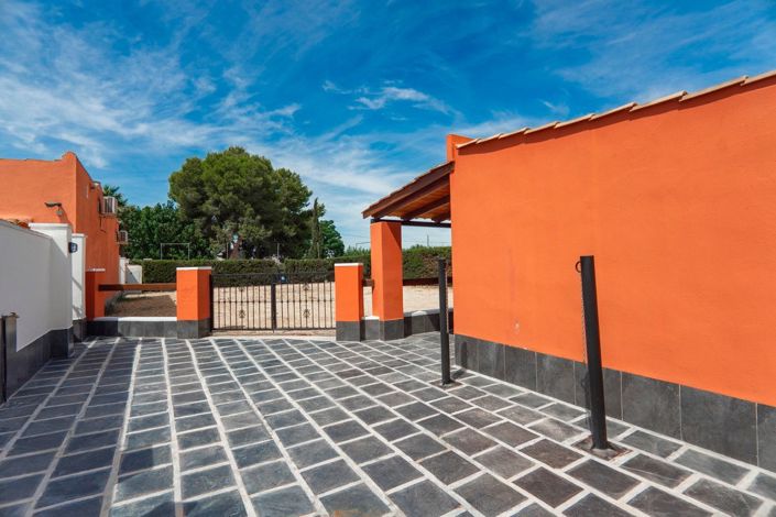 Image No.44-6 Bed Villa for sale