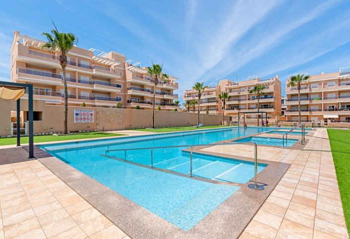 Image No.40-3 Bed Apartment for sale