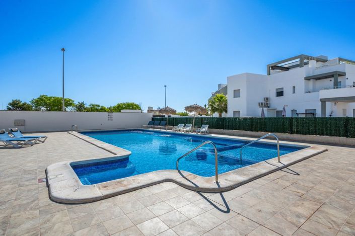 Image No.37-3 Bed House for sale