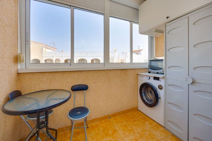 Image No.17-2 Bed Apartment for sale
