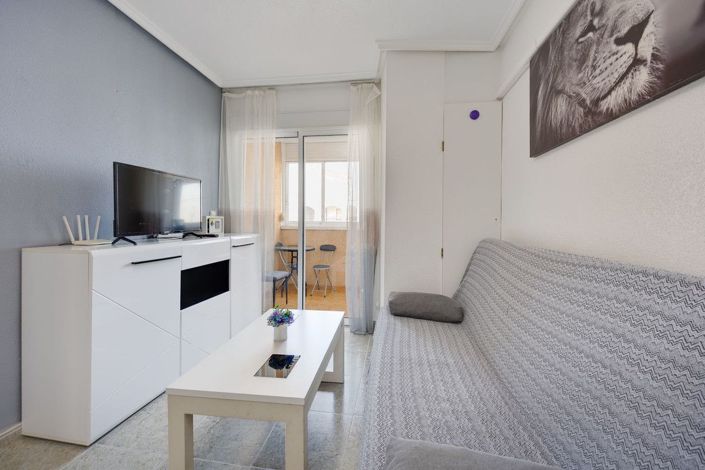 Image No.26-2 Bed Apartment for sale