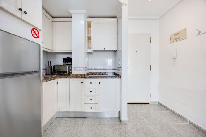 Image No.30-2 Bed Apartment for sale