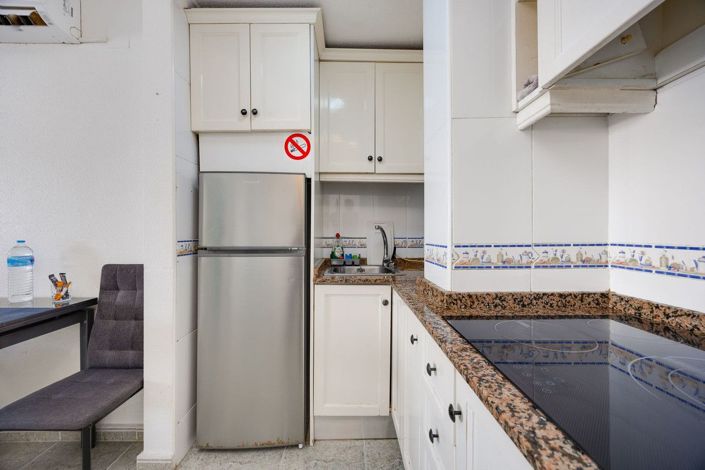 Image No.31-2 Bed Apartment for sale