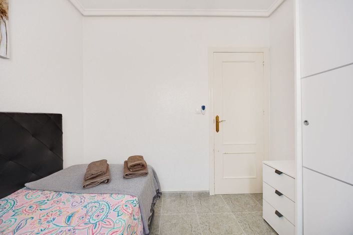 Image No.39-2 Bed Apartment for sale