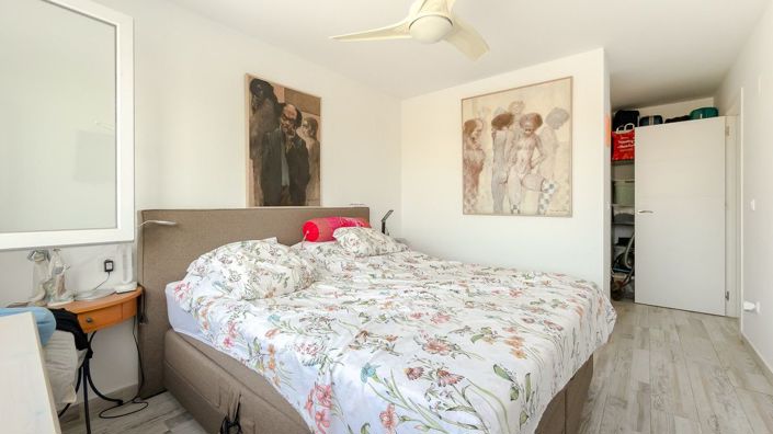 Image No.41-2 Bed Villa for sale