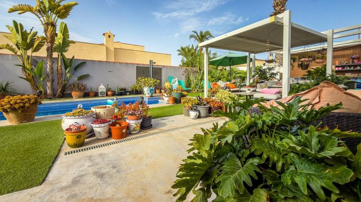 Image No.49-2 Bed Villa for sale