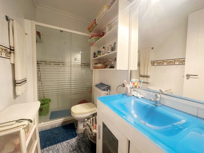 Image No.9-1 Bed Villa for sale