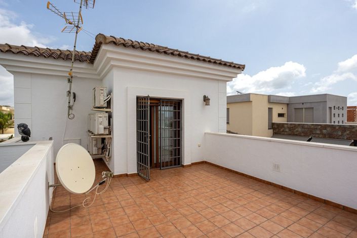Image No.30-4 Bed Villa for sale