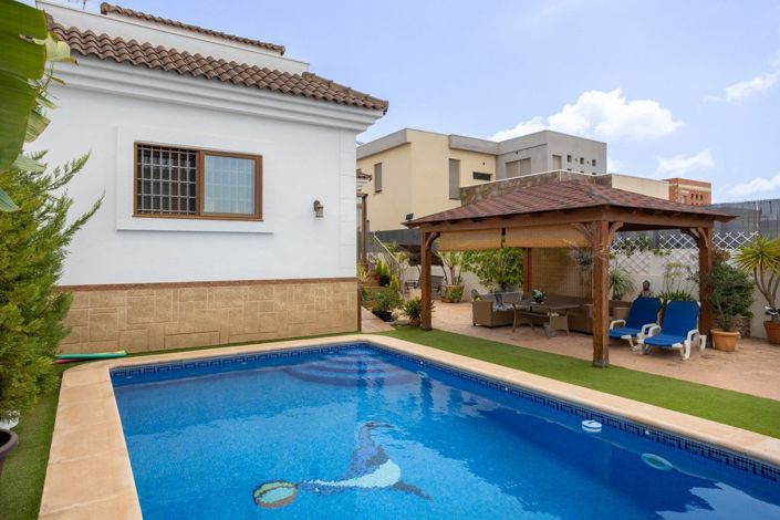 Image No.35-4 Bed Villa for sale