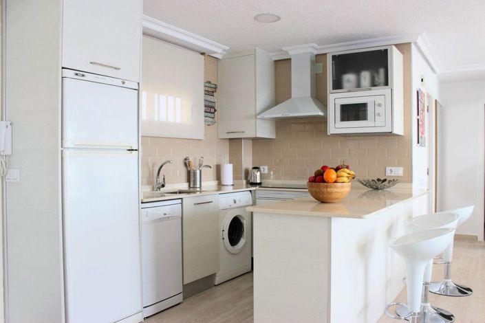 Image No.10-3 Bed Apartment for sale