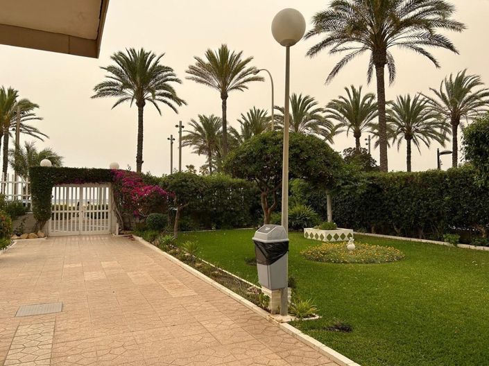 Image No.10-3 Bed Apartment for sale
