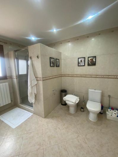 Image No.27-4 Bed Country House for sale