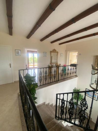Image No.30-4 Bed Country House for sale