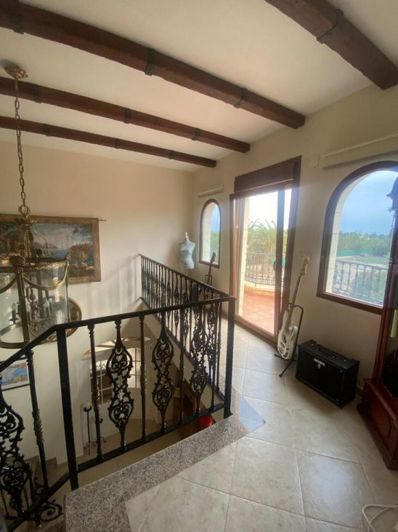 Image No.31-4 Bed Country House for sale