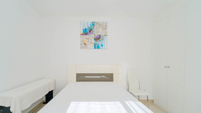 Image No.35-3 Bed House for sale