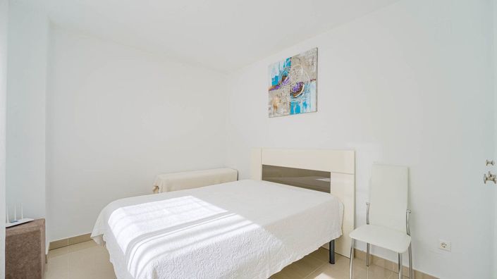 Image No.4-3 Bed House for sale