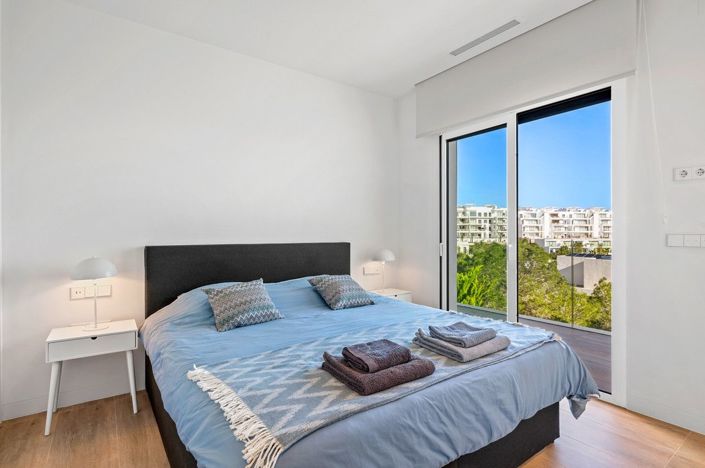 Image No.12-2 Bed Apartment for sale