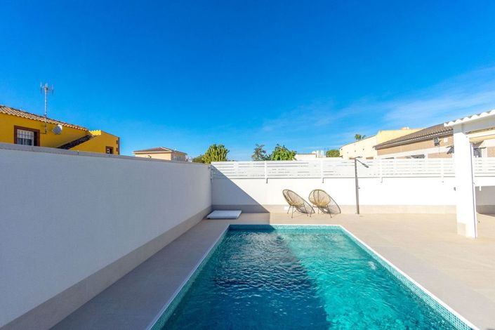 Image No.23-3 Bed Villa for sale
