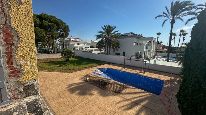 Image No.35-5 Bed Villa for sale