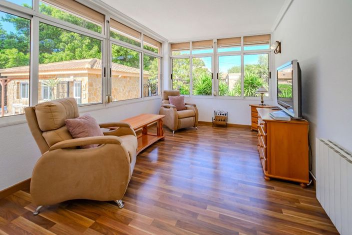 Image No.21-5 Bed Villa for sale