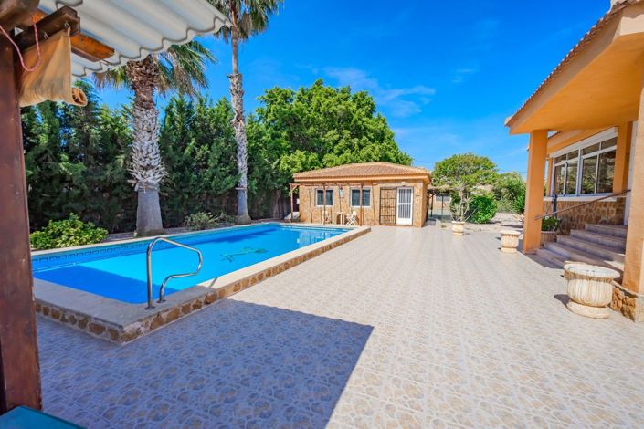 Image No.3-5 Bed Villa for sale