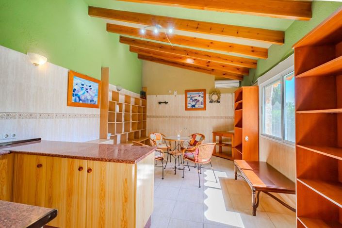Image No.45-5 Bed Villa for sale