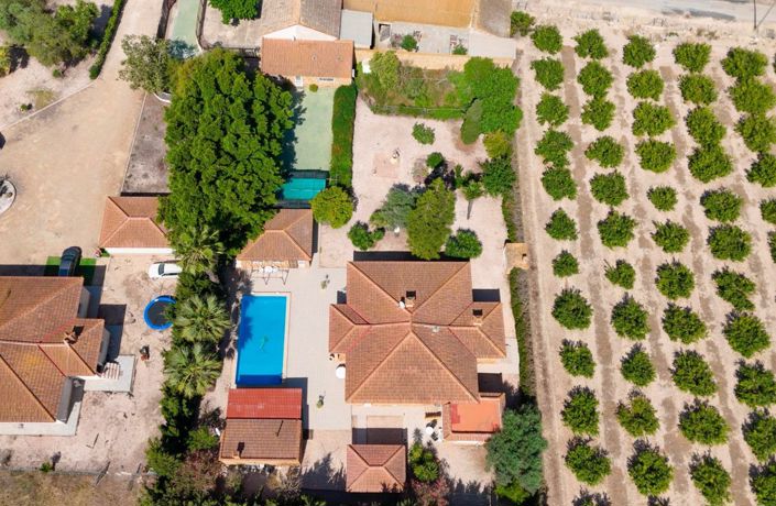 Image No.5-5 Bed Villa for sale