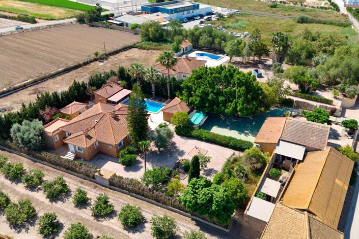 Image No.6-5 Bed Villa for sale