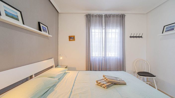 Image No.46-3 Bed House for sale
