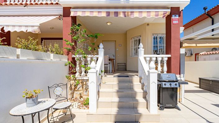 Image No.6-3 Bed House for sale