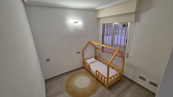 Image No.17-3 Bed Apartment for sale