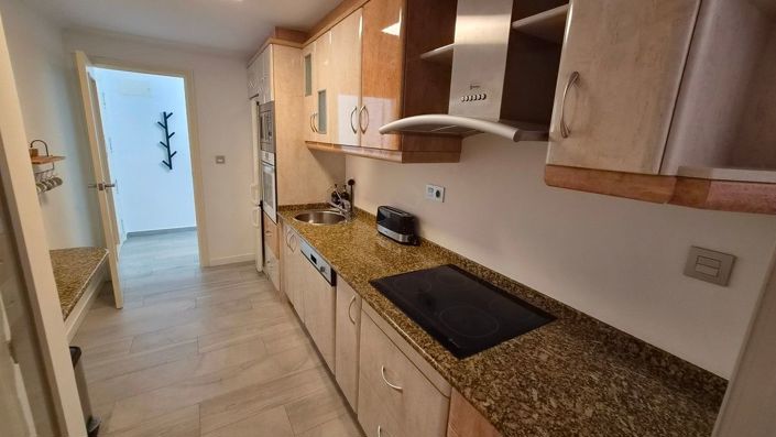 Image No.26-3 Bed Apartment for sale