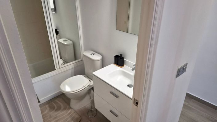 Image No.32-3 Bed Apartment for sale