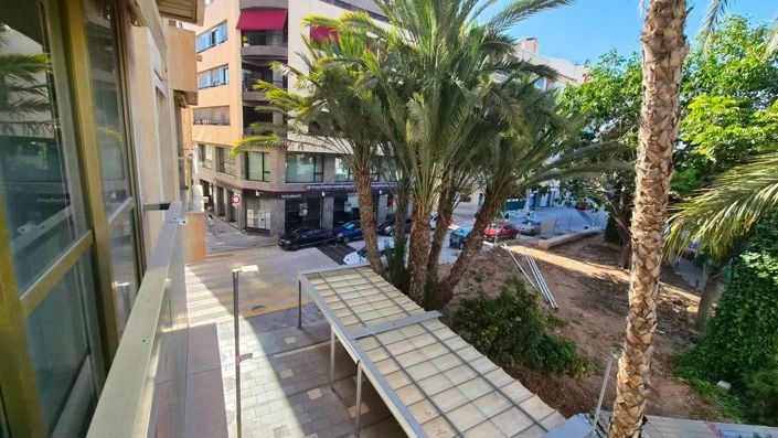 Image No.41-3 Bed Apartment for sale