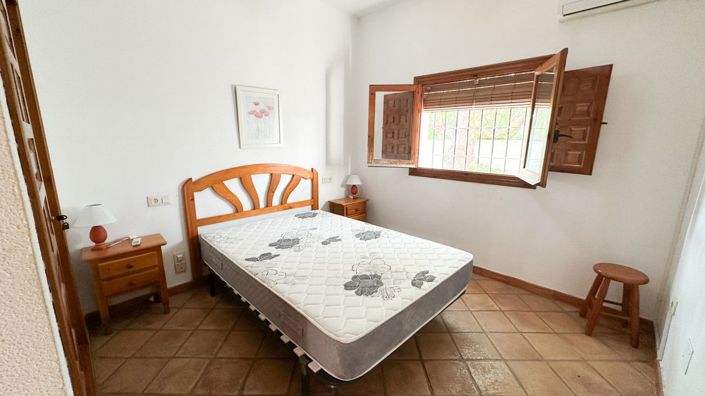 Image No.19-4 Bed Villa for sale
