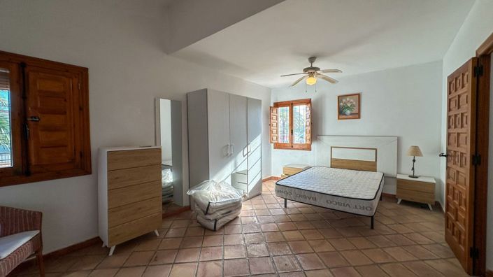 Image No.26-4 Bed Villa for sale
