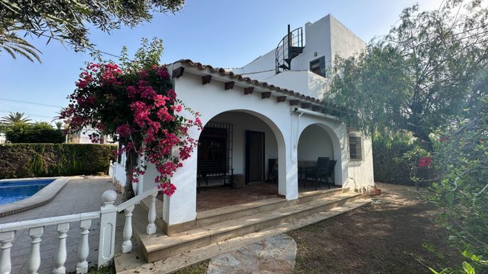 Image No.38-4 Bed Villa for sale