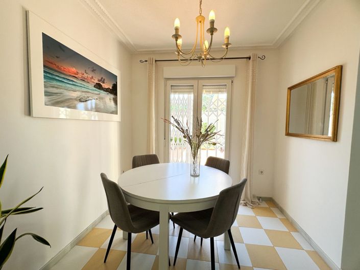 Image No.13-3 Bed Villa for sale