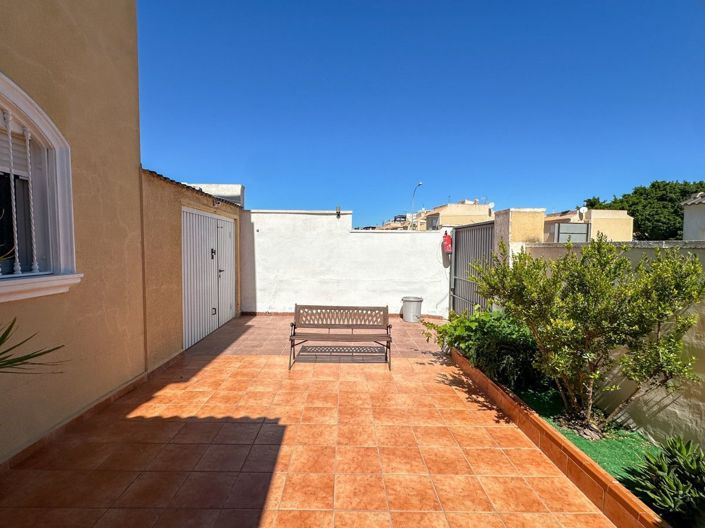 Image No.31-3 Bed Villa for sale