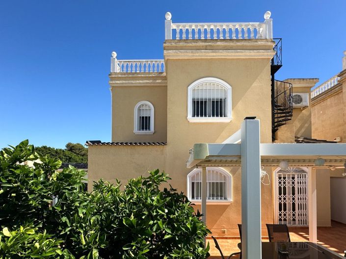 Image No.34-3 Bed Villa for sale