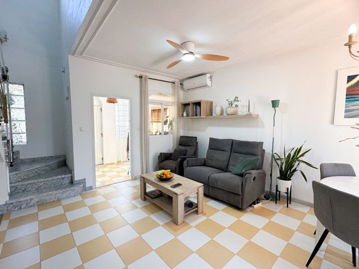 Image No.9-3 Bed Villa for sale