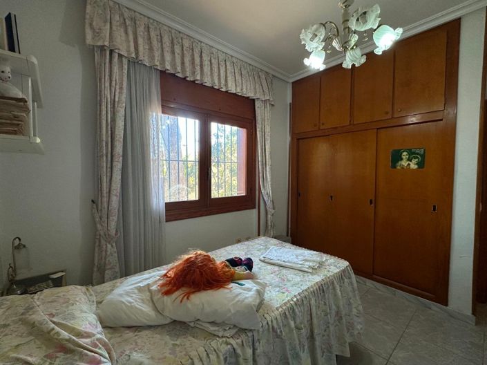 Image No.27-8 Bed Villa for sale