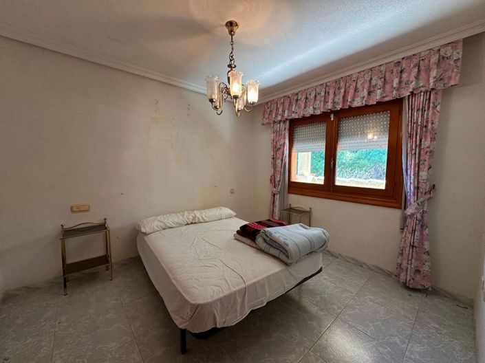 Image No.31-8 Bed Villa for sale