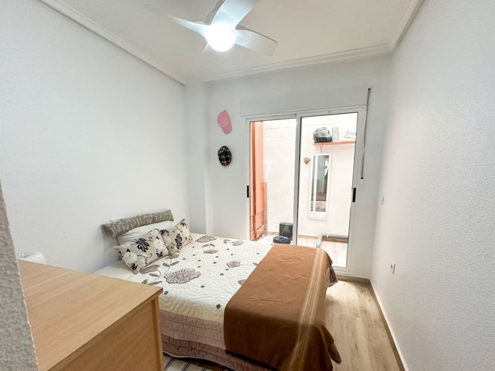 Image No.19-2 Bed Apartment for sale
