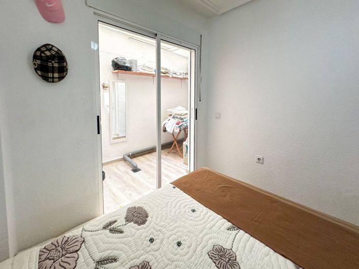 Image No.20-2 Bed Apartment for sale