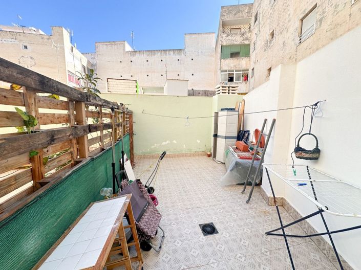 Image No.35-2 Bed Apartment for sale