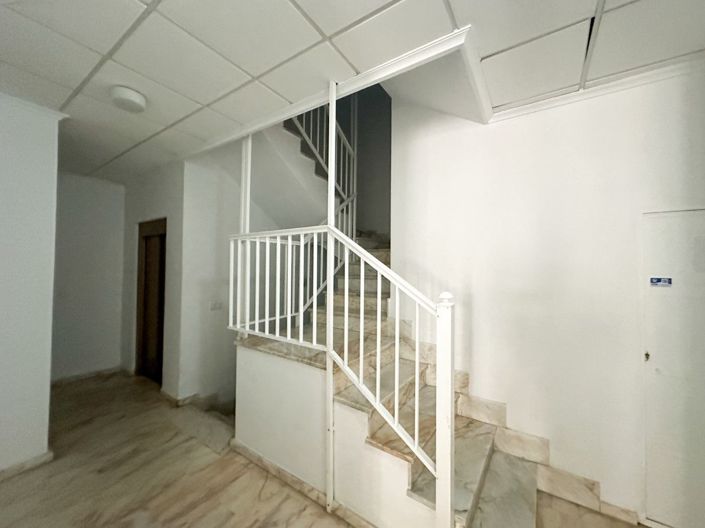 Image No.45-2 Bed Apartment for sale