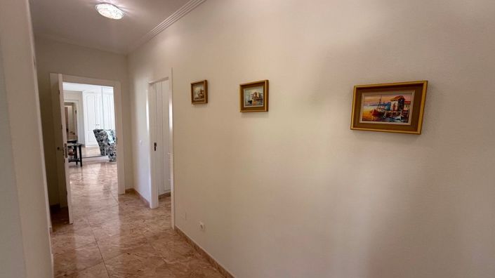 Image No.28-7 Bed Villa for sale