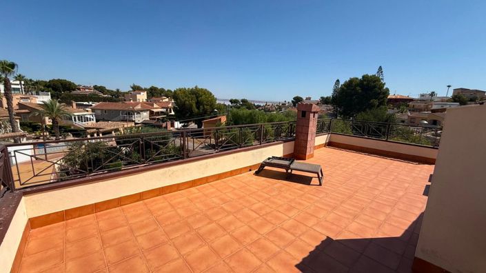 Image No.41-7 Bed Villa for sale